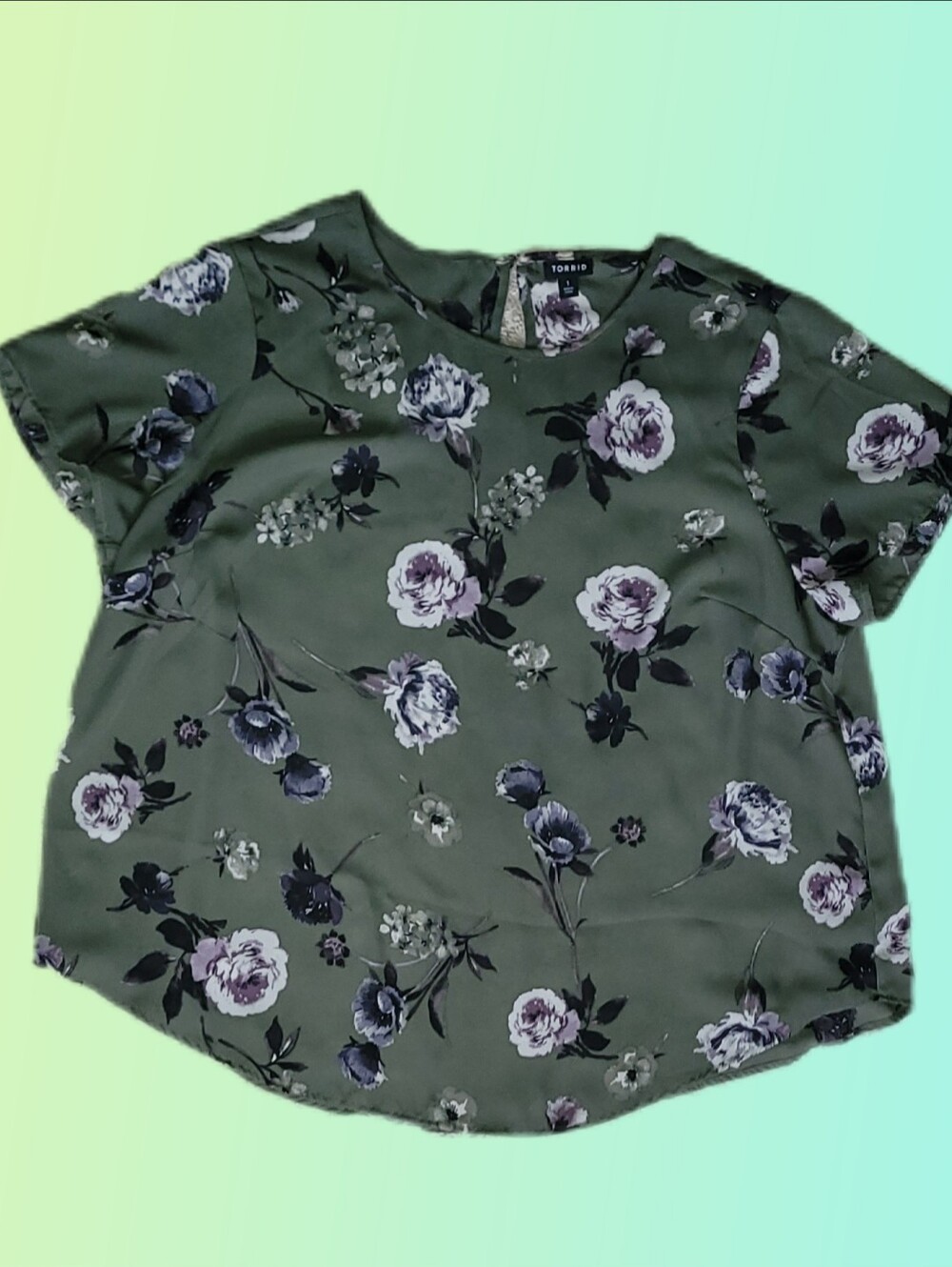 Blouse 1X: Torrid Olive Green Floral Short Sleeve Polyester Top